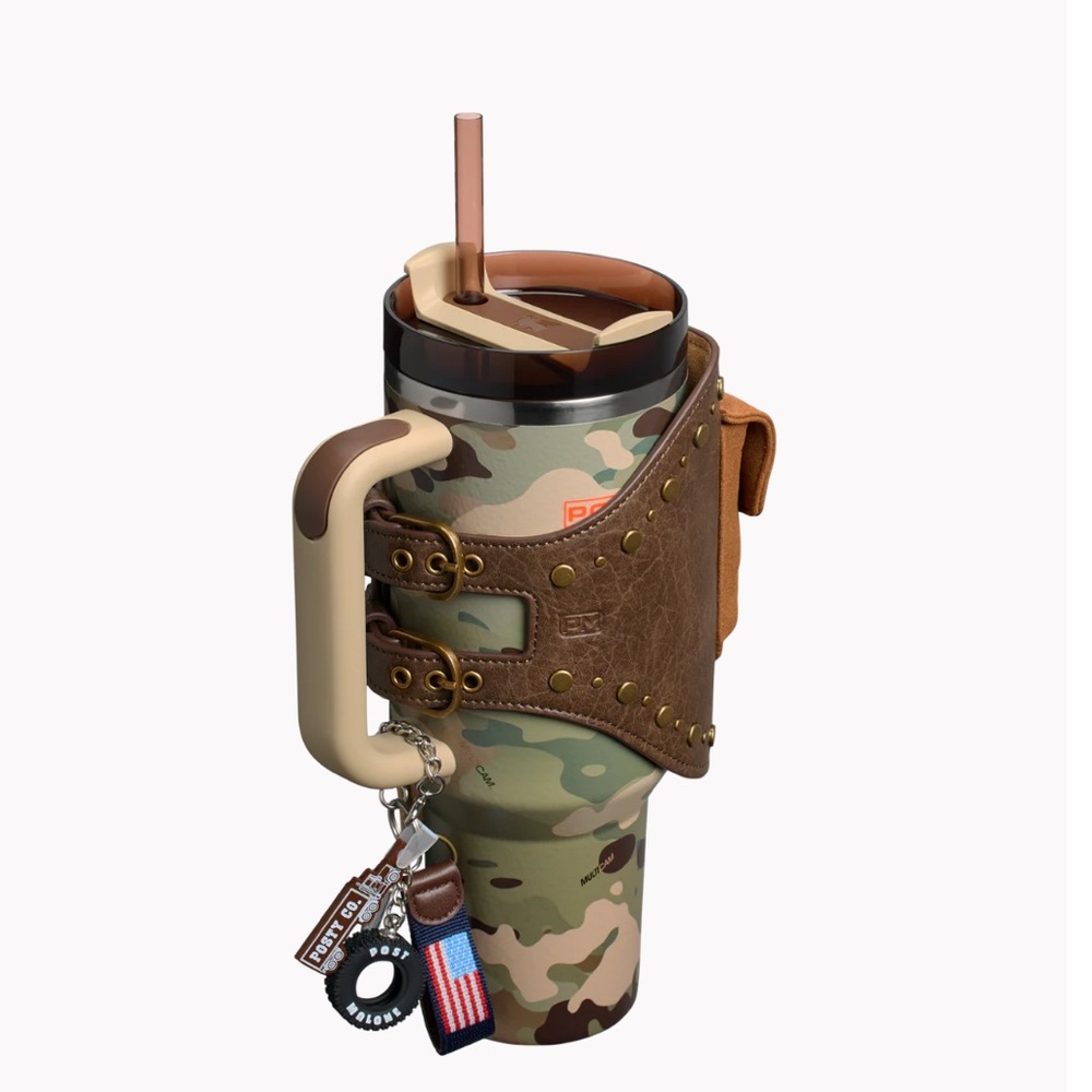 Stanley Camouflage Tumbler with Brown Leather Holder - Picture 2 of 3